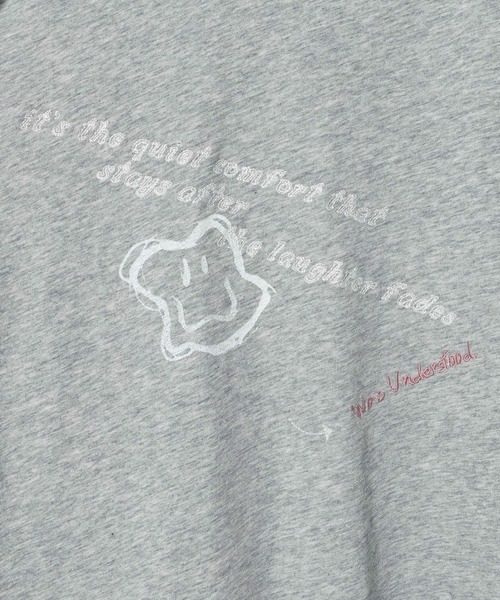 JEANASIS(ジーナシス)の「グラフィティプリントロンTEE/658022(Tシャツ/カットソー・レディース・グレー系その他/ホワイト系その他・FREE)」の13枚目の写真