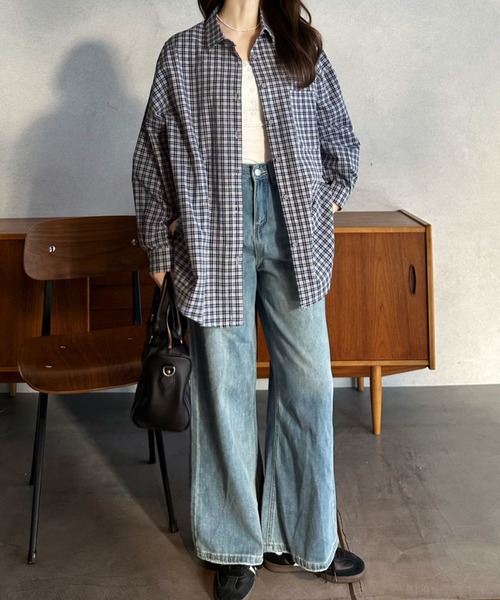 Eclat one（エクラワン）の「【Eclat one】ルーズフィット ドロップショルダー チェック シャツ（シャツ/ブラウス・レディース・ネイビー/パープル/ブルー・FREE）」の6枚目の写真