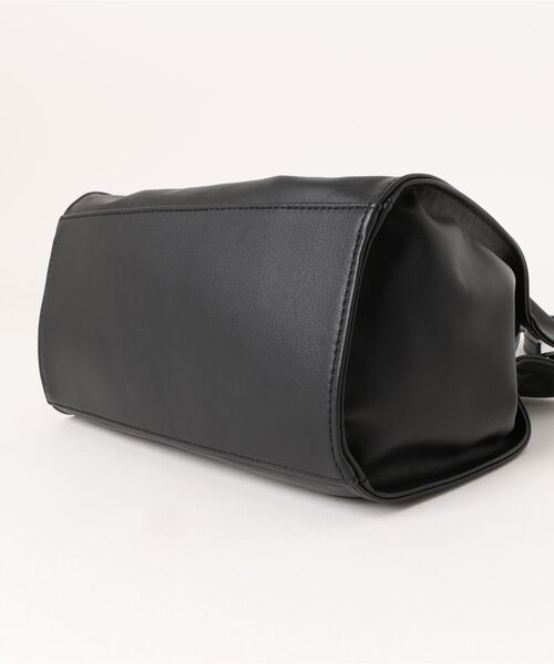 inter-chaussures（インターショシュール）の「【RIPANI】ソフトギャザー巾着2WAYバッグ(Q66405)（ハンドバッグ・レディース・ブラック・ALL）」の3枚目の写真