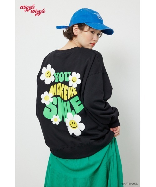 RODEO CROWNS WIDE BOWL(ロデオクラウンズワイドボウル)の「(wiggle wiggle)モチーフスウェットトップス(スウェット・レディース・ブラック/ブルー/オフホワイト/イエロー・FREE)」の3枚目の写真
