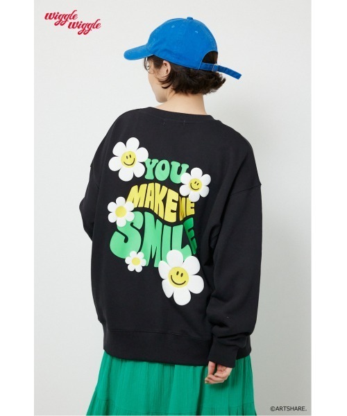 RODEO CROWNS WIDE BOWL(ロデオクラウンズワイドボウル)の「(wiggle wiggle)モチーフスウェットトップス(スウェット・レディース・ブラック/ブルー/オフホワイト/イエロー・FREE)」の5枚目の写真