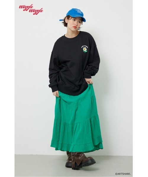 RODEO CROWNS WIDE BOWL(ロデオクラウンズワイドボウル)の「(wiggle wiggle)モチーフスウェットトップス(スウェット・レディース・ブラック/ブルー/オフホワイト/イエロー・FREE)」の9枚目の写真