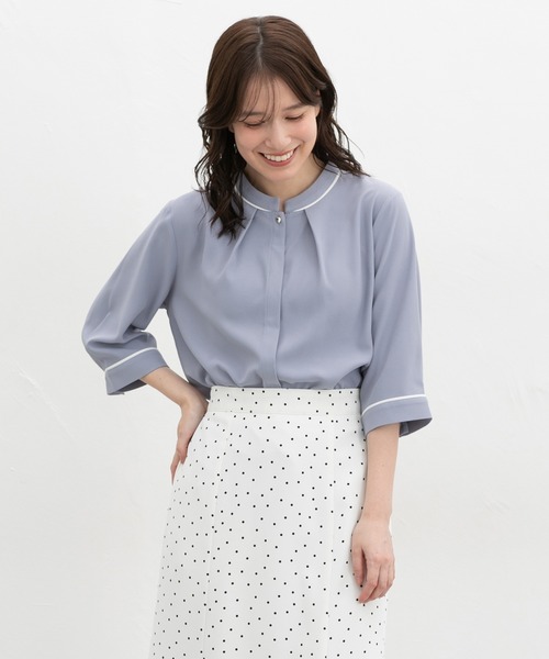 Honeys（ハニーズ）の「６分袖配色ブラウス（シャツ/ブラウス・レディース・ブラック系その他/グレイッシュブルー/ネイビー/イエロー系その他/アイボリー・S/M/LL/L/3L）」の14枚目の写真
