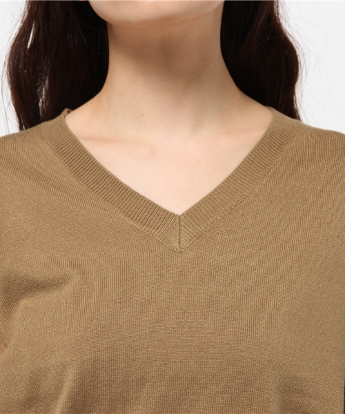 MOUSSY（マウジー）の「BASIC Vneck POK（ニット/セーター・レディース・ブルー/オフホワイト/オレンジ/キャメル/ピンク・FREE）」の10枚目の写真