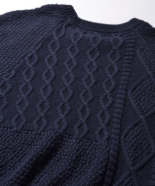 SHIPS JET BLUE(シップスジェットブルー)の「SHIPS JET BLUE(シップス ジェットブルー): 【コットン/リネン】 クレイジーケーブルニット■(ニット/セーター・メンズ・オリーブ/ライトブルー/ネイビー/グレー・SMALL/LARGE/MEDIUM)」の9枚目の写真