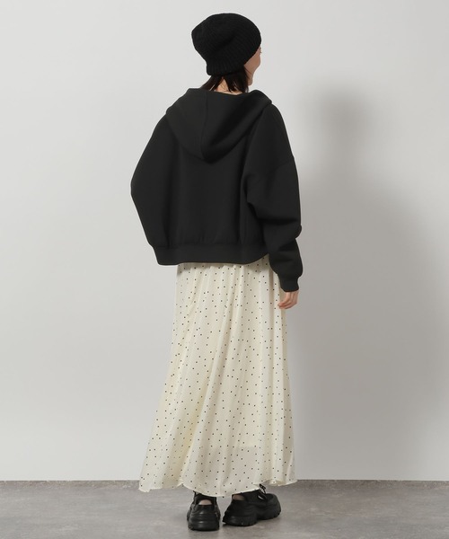 LAKOLE（ラコレ）の「フィブリルフレアスカート / 654268（スカート・レディース・グレー/オフホワイト/ネイビー・LARGE/MEDIUM）」の13枚目の写真