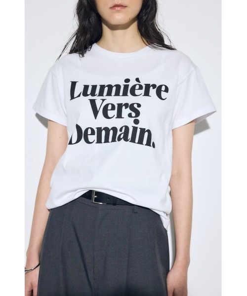 AZUL by moussy(アズールバイマウジー)の「メッセージロゴ半袖Tシャツ(Tシャツ/カットソー・レディース・オフホワイト/ライトイエロー/ライトブラック/ピンク・SMALL/MEDIUM)」の6枚目の写真