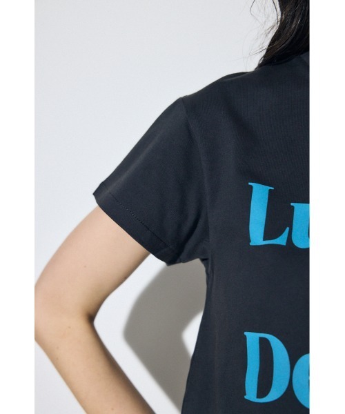 AZUL by moussy(アズールバイマウジー)の「メッセージロゴ半袖Tシャツ(Tシャツ/カットソー・レディース・オフホワイト/ライトイエロー/ライトブラック/ピンク・SMALL/MEDIUM)」の22枚目の写真