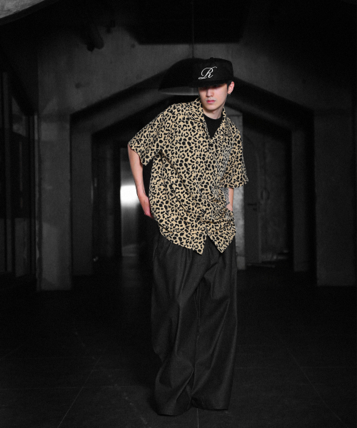 ROCKPSYCHO(ロックサイコ)の「ワイドカーブデニムパンツ(その他パンツ・メンズ・ブラック・MEDIUM/LARGE)」の4枚目の写真