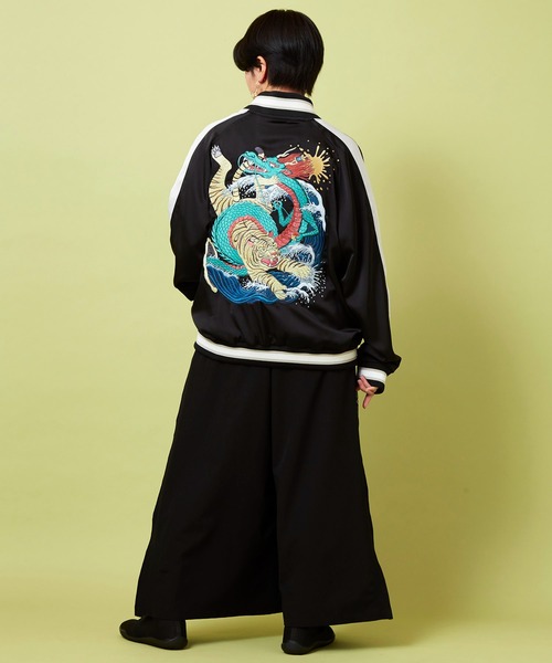 倭物やカヤ(ワモノヤカヤ)の「【鈴木ひょっとこ×倭物やカヤ】リバーシブルジャケットMサイズ(スカジャン・レディース・ブラックミックス・FREE)」の10枚目の写真