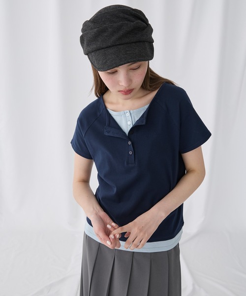 Unblend(アンブレンド)の「【Unblend】フェイクレイヤード アソート ヘンリーネック ラグラン半袖Tシャツ(Tシャツ/カットソー・レディース・オフホワイト/ブラック/ブラウン/チャコール/ネイビー・FREE)」の21枚目の写真