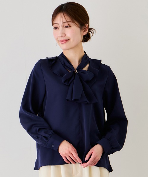 Jayro(ジャイロ)の「スカーフリング付きフリルタイブラウス(シャツ/ブラウス・レディース・ブラック系その他/ホワイト系その他2/ホワイト/ベージュ/ネイビー・M)」の5枚目の写真