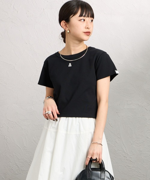 JEANS FACTORY （ジーンズファクトリー）の「[nenom/ネノム] ワンポイントロゴ刺繍 ミニTシャツ（Tシャツ/カットソー・レディース・ブラック/チャコールグレー/オフホワイト/ピンク・F）」の21枚目の写真