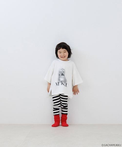 LOWRYS FARM（ローリーズファーム）の「【ガチャピン・ムック】Tシャツ　659267（Tシャツ/カットソー・キッズ・チャコールグレー/オフホワイト・110cm/130cm/150cm）」の5枚目の写真