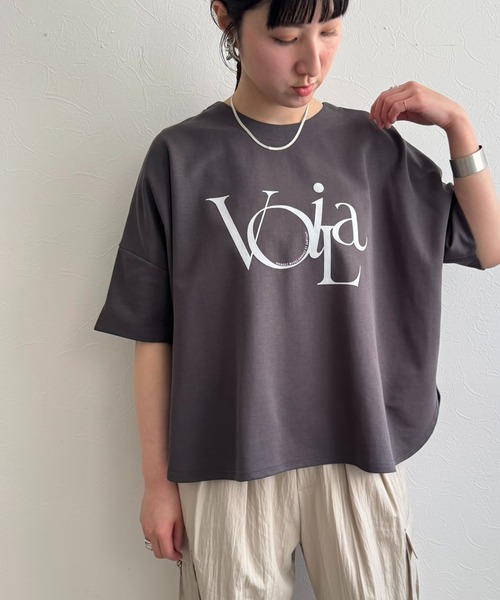 LHELBIE(レルビエ)の「ポンチョロゴTシャツ(Tシャツ/カットソー・レディース・ライトグレー/チャコールグレー/オフホワイト・M)」の2枚目の写真
