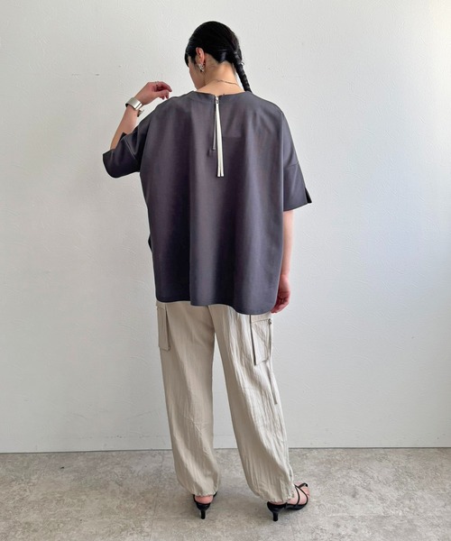 LHELBIE(レルビエ)の「ポンチョロゴTシャツ(Tシャツ/カットソー・レディース・ライトグレー/チャコールグレー/オフホワイト・M)」の20枚目の写真