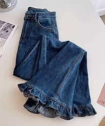 ＆soiree（アンドソワレ）の「裾フリル付きワイドデニムパンツ（デニムパンツ）」