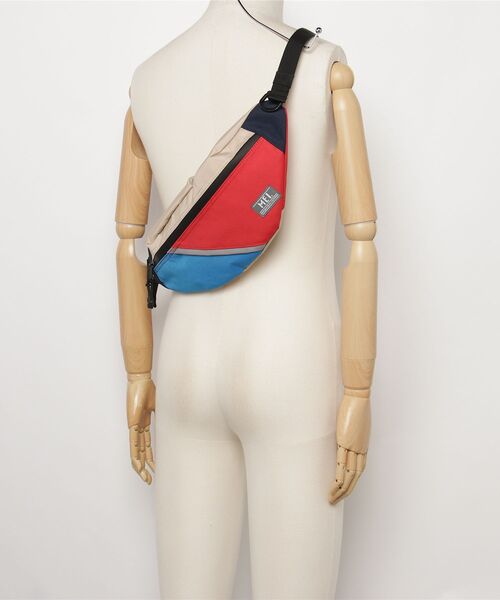 MEI（メイ）の「【MEI2】【MEI/メイ】BASIC BOTTOM LINE Waist Bag MEI-000-261005（ボディバッグ/ウエストポーチ・メンズ・その他1/その他2/その他3/ブラック・FREE）」の11枚目の写真