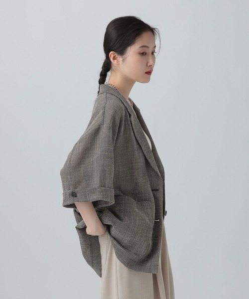 LEPSIM(レプシィム)の「カラミ織り5分袖ジャケット 657167【KKfashion紹介アイテム】(テーラードジャケット・レディース・ブラック系その他/ベージュ系その他・FREE)」の19枚目の写真
