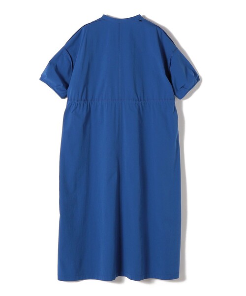 SHIPS(シップス)の「〈接触冷感 / 撥水加工〉TEXBRID(R) タフタ ウエスト 切替 ワンピース(ワンピース・レディース・ブラック/ブラウン/ロイヤルブルー・ONE SIZE)」の20枚目の写真