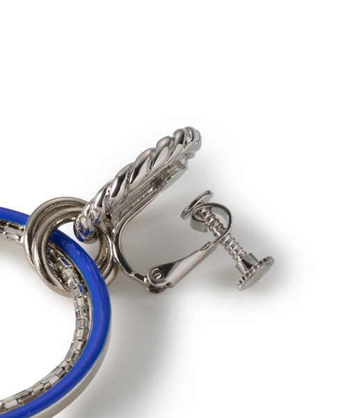 LANVIN en Bleu(ランバンオンブルー)の「サマーカラー サークルモチーフイヤリング(イヤリング・レディース・オレンジ/ブルー・ONE SIZE)」の3枚目の写真