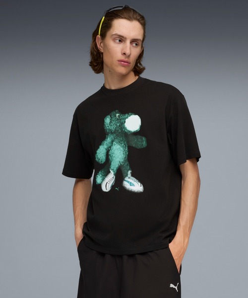 PUMA（プーマ）の「PUMA プーマ メンズ グラフィック マスコット 半袖 Tシャツ（Tシャツ/カットソー・メンズ・ブラック/ネイビー・SMALL/MEDIUM/LARGE/X-LARGE/X-SMALL）」の2枚目の写真