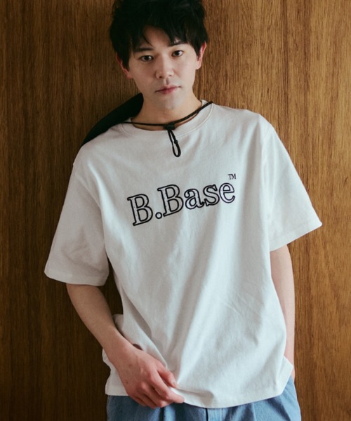 BROKEN BASE(ブロークンベース)の「B.Base Assort Patchwork Tee / B.Basae アソートパッチワークTee(Tシャツ/カットソー・メンズ・ネイビー系1/ブラック系1/グレー系1/ブルー系1/イエロー系1/ホワイト系1/ネイビー系3/ネイビー系2・SMALL/MEDIUM/LARGE)」の2枚目の写真