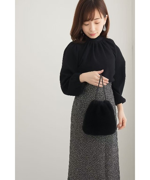 tokohana(トコハナ)の「フェイクファー2way巾着バッグ レディース 秋冬(ショルダーバッグ・レディース・モカ/ブラウン系その他/ブラック/グレー/ホワイト・FREE)」の18枚目の写真
