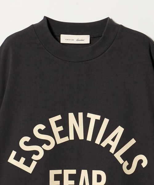 FOG ESSENTIALS(エフオージーエッセンシャルズ)の「<FEAR OF GOD ESSENTIALS>CAMPUS 90S Tシャツ(Tシャツ/カットソー・メンズ・ライトブルー/ブラック・XS/L/M/S)」の9枚目の写真