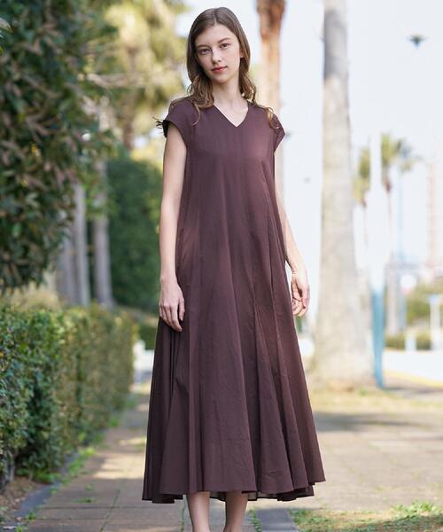 DRESSTERIOR(ドレステリア)の「【きれいめ/ウォッシャブル】コットンローンフレンチスリーブワンピ(ワンピース・レディース・ブラウン系その他/ブルー系その他/オレンジ・38/36)」の2枚目の写真