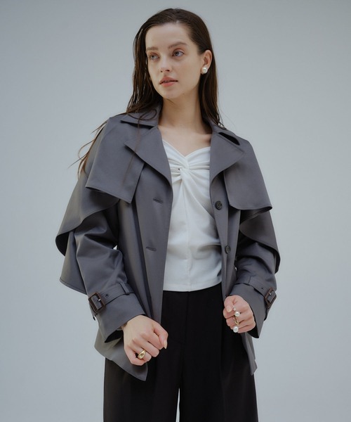 ORGUE(オルグ)の「Cape trench coat/ケープトレンチコート(トレンチコート・レディース・ベージュ/グレー・FREE)」の11枚目の写真