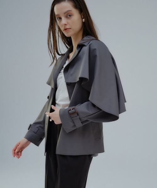 ORGUE(オルグ)の「Cape trench coat/ケープトレンチコート(トレンチコート・レディース・ベージュ/グレー・FREE)」の9枚目の写真