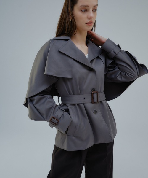 ORGUE(オルグ)の「Cape trench coat/ケープトレンチコート(トレンチコート・レディース・ベージュ/グレー・FREE)」の5枚目の写真