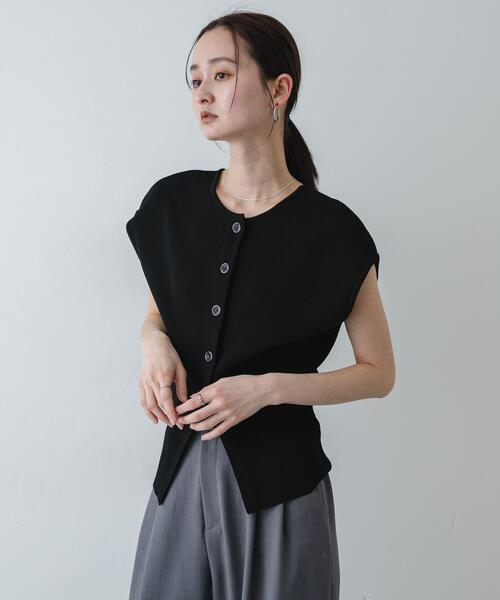 SENSE OF PLACE by URBAN RESEARCH(センスオブプレイスバイアーバンリサーチ)の「『洗濯可』シェイプラインセーター(ニット/セーター・レディース・ライトブルー/ブラック/アイボリー・ONE)」の5枚目の写真