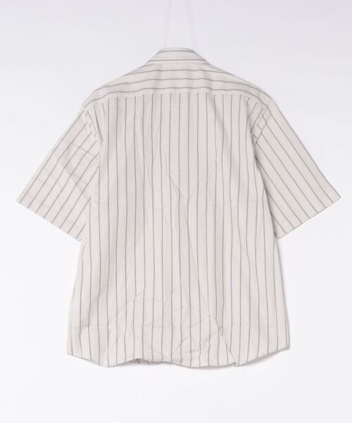 TAKA-Q(タカキュー)の「シャツ メンズ 半袖 ストレッチ 綿 コットン ツイル ストライプ ワイドカラー ややゆったり ルーズフィット(シャツ/ブラウス・メンズ・アイボリー・X-LARGE/LARGE/MEDIUM)」の2枚目の写真