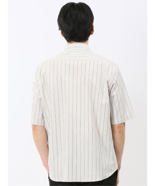TAKA-Q(タカキュー)の「シャツ メンズ 半袖 ストレッチ 綿 コットン ツイル ストライプ ワイドカラー ややゆったり ルーズフィット(シャツ/ブラウス・メンズ・アイボリー・X-LARGE/LARGE/MEDIUM)」の4枚目の写真