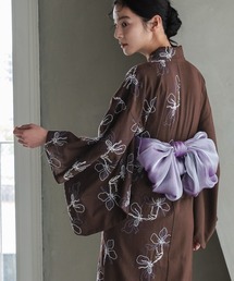 Callarus | 【浴衣】花柄アシメ刺しゅう浴衣セット（簡易ゆかた＋帯）〔Callarus〕(浴衣)