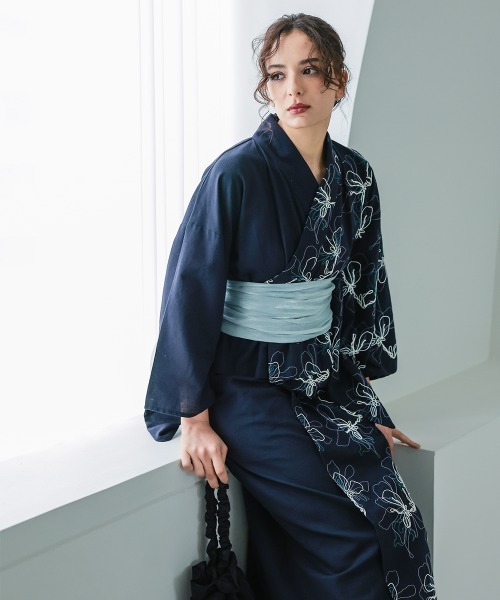 Callarus(カラルス)の「【浴衣】花柄アシメ刺しゅう浴衣セット(簡易ゆかた+帯)〔Callarus〕(浴衣・レディース・ネイビー系/ブラウン系その他・FREE)」の22枚目の写真