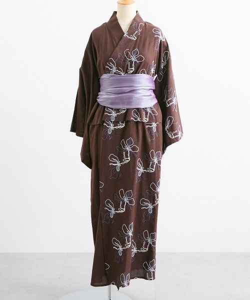 Callarus(カラルス)の「【浴衣】花柄アシメ刺しゅう浴衣セット(簡易ゆかた+帯)〔Callarus〕(浴衣・レディース・ネイビー系/ブラウン系その他・FREE)」の7枚目の写真