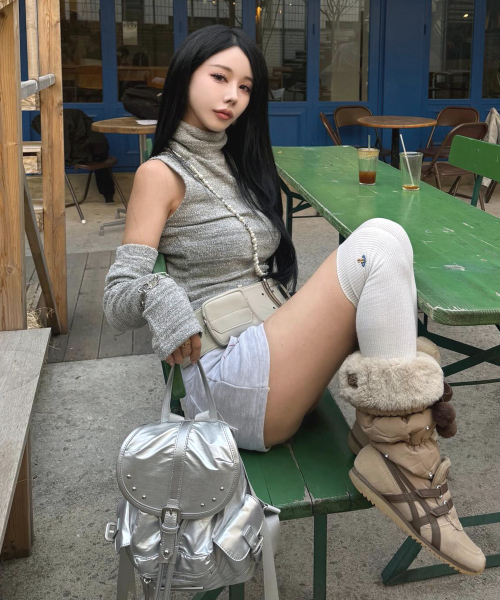 RAIMENT(レイメント)の「Stud Cover Point Mini Backpack_Silver(バックパック/リュック・レディース・その他・FREE)」の16枚目の写真