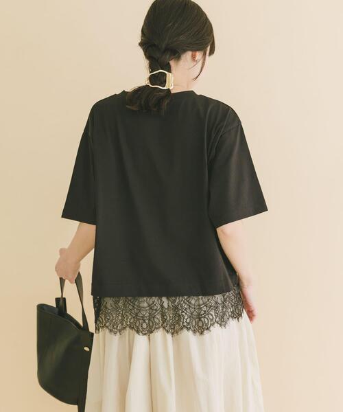 ITEMS URBANRESEARCH（アイテムズ アーバンリサーチ）の「裾レースコンビTシャツ（Tシャツ/カットソー・レディース・ホワイト/ブラウン/ブラック/チャコールグレー・FREE）」の13枚目の写真