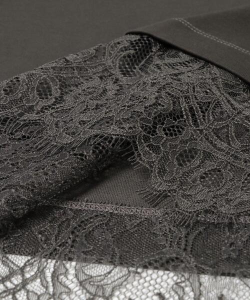 ITEMS URBANRESEARCH(アイテムズ アーバンリサーチ)の「裾レースコンビTシャツ(Tシャツ/カットソー・レディース・ホワイト/ブラウン/ブラック/チャコールグレー・FREE)」の15枚目の写真