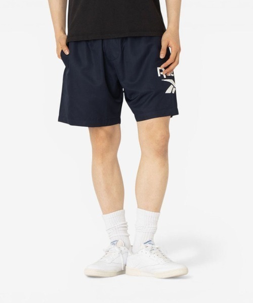 Reebok(リーボック)の「ロゴ ウーブン ショーツ / ID 1-COLOR LOGO 7 WOVEN SHORT(その他パンツ・メンズ・ネイビー/ブルー・X-LARGE/SMALL/MEDIUM/LARGE)」の2枚目の写真