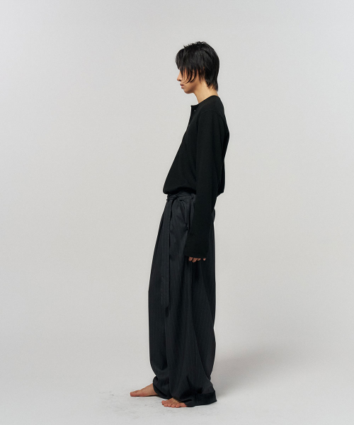 SCHISM INDUCING(スキズムインデューシング)の「PERFORMATIVE SLACKS GREY(スラックス・レディース・その他・S/M)」の9枚目の写真