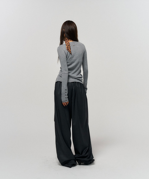 SCHISM INDUCING(スキズムインデューシング)の「PERFORMATIVE SLACKS GREY(スラックス・レディース・その他・S/M)」の13枚目の写真