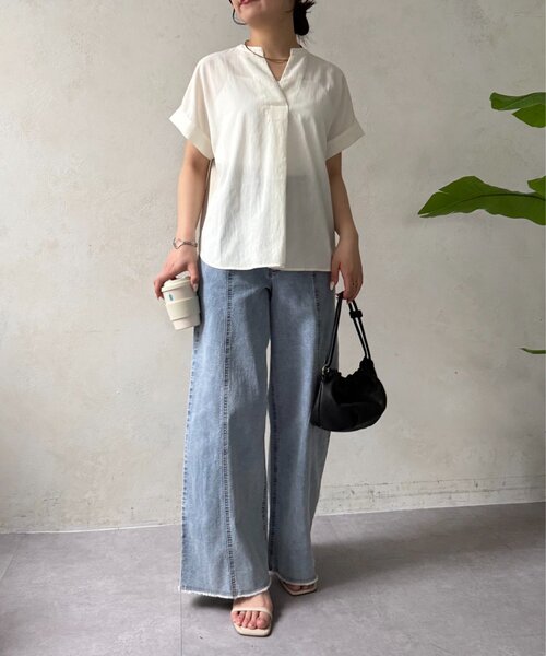 Jena espace merveilleux(ジェナ エスパスメルヴェイユ)の「フロントタックシアーブラウス(シャツ/ブラウス・レディース・ミント/チャコールグレー/アイボリー・FREE)」の4枚目の写真