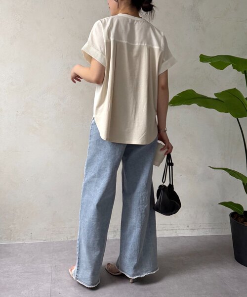 Jena espace merveilleux(ジェナ エスパスメルヴェイユ)の「フロントタックシアーブラウス(シャツ/ブラウス・レディース・ミント/チャコールグレー/アイボリー・FREE)」の5枚目の写真