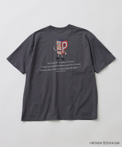 JOURNAL STANDARD relume(ジャーナルスタンダード レリューム)の「Pちゃん / アルファベッツ "PEACE" アルファベット Tシャツ(Tシャツ/カットソー・メンズ・ブラック系その他/ホワイト・LARGE/MEDIUM)」の5枚目の写真