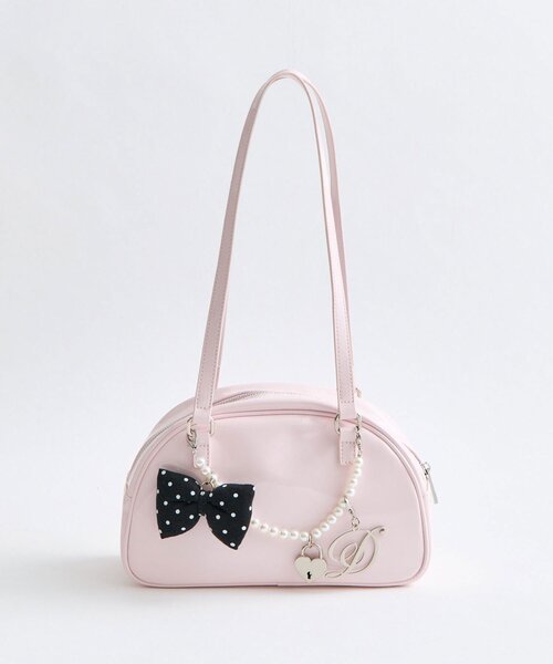 OLIVE des OLIVE(オリーブデオリーブ)の「【インフルエンサー企画】miko charm enamel bag(ボストンバッグ・レディース・ブラック/ピンク・FREE)」の11枚目の写真