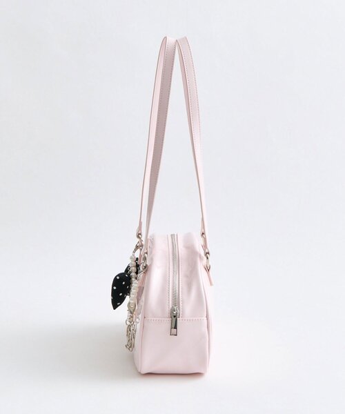 OLIVE des OLIVE(オリーブデオリーブ)の「【インフルエンサー企画】miko charm enamel bag(ボストンバッグ・レディース・ブラック/ピンク・FREE)」の12枚目の写真